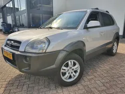 Grijs Gebruikt 2007 Hyundai Tucson Dynamiq SUV | € 1.500 (Eerlijke prijs)