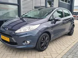 Grijs Gebruikt 2011 Ford Fiesta Titanium Hatchback | € 2.950 (Iets duurder)