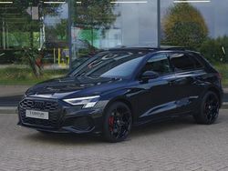 Zwart Gebruikt 2022 Audi A3 Competition Hatchback | € 33.950 (Eerlijke prijs)