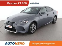 Grijs Gebruikt 2017 Lexus IS300h Business Edition Sedan | € 18.449 (Goede deal)