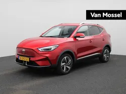 Rood Gebruikt 2022 MG ZS Comfort Sedan | € 20.495 (Eerlijke prijs)