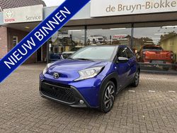 Blauw Gebruikt 2023 Toyota Aygo X Pulse SUV | € 18.950