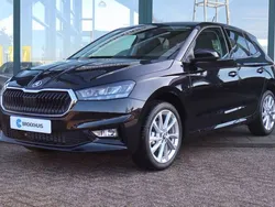 Zwart, metallic lak Nieuw 2025 Skoda Fabia Business Line Hatchback | € 30.829 (Iets duurder)