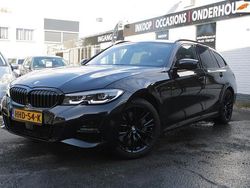 Zwart Gebruikt 2022 BMW 330 M Sport Stationwagen | € 29.450 (Super prijs)