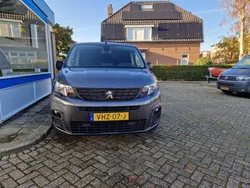 Grijs Gebruikt 2021 Peugeot Partner Premium MPV | € 9.450 (Goede deal)