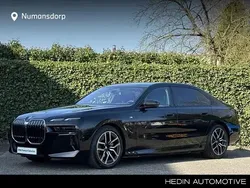 Zwart, metallic lak Gebruikt 2024 BMW i7 M Sport Sedan | € 97.890 (Super prijs)