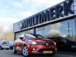 Rood Gebruikt 2018 Renault Clio GrandTour LIMITED Stationwagen | € 6.995 (Goede deal)