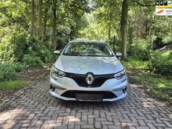 Grijs Gebruikt 2018 Renault Mégane GT Bose Edition Coupé | € 18.950 (Iets duurder)