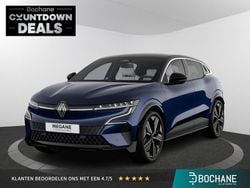 Bleu nocturne / noir etoilé (blauw mica) Gebruikt 2024 Renault Mégane Iconic SUV | € 38.722