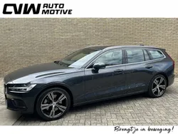 Grijs Gebruikt 2020 Volvo V60 Inscription Stationwagen | € 27.900 (Goede deal)