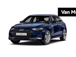 Blauw Gebruikt 2025 Audi A3 Sportback e-tron Advanced Hatchback | € 41.900 (Duur)