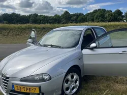Grijs Gebruikt 2006 Alfa Romeo 147 Hatchback | € 1.350 (Goede deal)