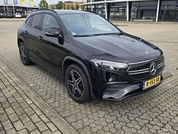 Zwart Gebruikt 2021 Mercedes EQA250 AMG SUV | € 28.800 (Eerlijke prijs)