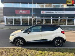Wit Gebruikt 2015 Renault Captur Dynamique SUV | € 11.990 (Eerlijke prijs)