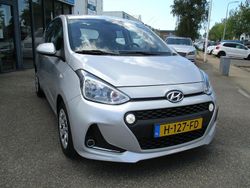 Grijs Gebruikt 2020 Hyundai i10 Comfort Hatchback | € 11.895 (Eerlijke prijs)
