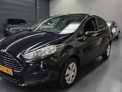 Zwart Gebruikt 2014 Ford Fiesta Style Hatchback | € 3.250