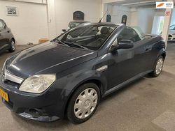 Grijs Gebruikt 2007 Opel Tigra Sport Cabriolet | € 2.950 (Eerlijke prijs)