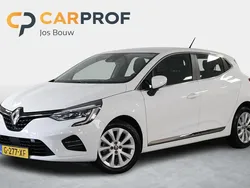 Wit Gebruikt 2019 Renault Clio IV Intens Hatchback | € 14.695 (Eerlijke prijs)