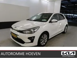 Wit Gebruikt 2020 Kia Rio Turbo Hatchback | € 14.940 (Eerlijke prijs)