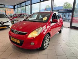 Rood Gebruikt 2009 Hyundai i20 Dynamiq Hatchback | € 2.950 (Eerlijke prijs)