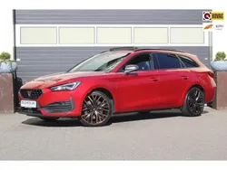 Rood Gebruikt 2021 Cupra Leon VZ Stationwagen | € 25.700 (Eerlijke prijs)