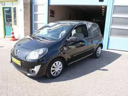 Zwart Gebruikt 2010 Renault Twingo Authentique Hatchback | € 3.650 (Eerlijke prijs)