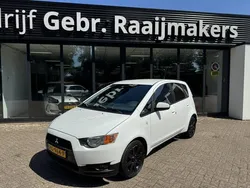 Wit Gebruikt 2013 Mitsubishi Colt Edition Hatchback | € 4.450 (Eerlijke prijs)