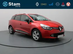 Rood Gebruikt 2016 Renault Clio GrandTour Expression Stationwagen | € 9.290 (Eerlijke prijs)