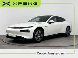 Wit Gebruikt 2025 XPENG P7 RWD Long Range Sedan | € 41.945
