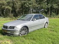 Grijs Gebruikt 1998 BMW 320 Executive Sedan | € 3.450 (Goede deal)