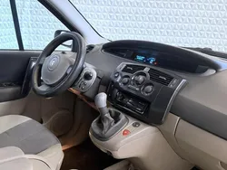 Grijs Gebruikt 2003 Renault Scénic Authentique MPV | € 999 (Eerlijke prijs)
