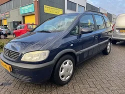 Blauw Gebruikt 2000 Opel Zafira Comfort MPV | € 300 (Super prijs)