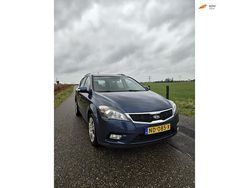 Blauw Gebruikt 2012 Kia Ceed Hatchback | € 2.999