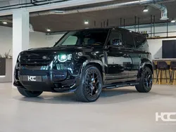 Zwart Gebruikt 2024 Land Rover Defender Dynamic SUV | € 139.950