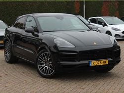 Zwart Gebruikt 2022 Porsche Cayenne Platinum Edition SUV | € 74.950 (Goede deal)