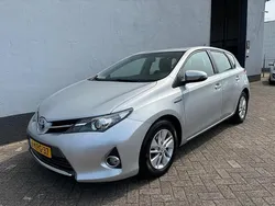 Grijs Gebruikt 2013 Toyota Auris Hatchback | € 12.450 (Eerlijke prijs)