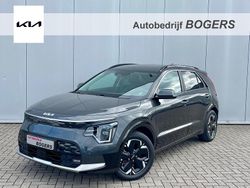 Grijs Gebruikt 2023 Kia e-Niro SUV | € 31.740 (Eerlijke prijs)