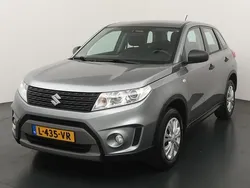 Grijs Gebruikt 2016 Suzuki Vitara Comfort SUV | € 13.650 (Goede deal)