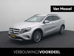 Grijs, metallic lak Gebruikt 2016 Mercedes GLA250 Ambition SUV | € 20.635 (Super prijs)