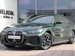 Groen, metallic lak Gebruikt 2023 BMW i4 Executive Sedan | € 45.950 (Eerlijke prijs)