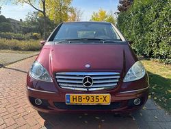 Rood Gebruikt 2004 Mercedes A200 Classic MPV | € 999