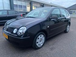 Zwart Gebruikt 2003 VW Polo Hatchback | € 2.750 (Iets duurder)