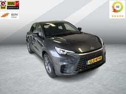 Grijs Nieuw 2024 Lexus LBX Business Edition SUV | € 35.950 (Eerlijke prijs)