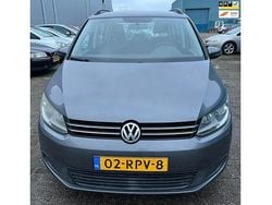 Grijs Gebruikt 2011 VW Touran Trendline MPV | € 2.999 (Goede deal)