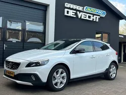 Wit Gebruikt 2015 Volvo V40 CC Ocean Race Stationwagen | € 15.950 (Eerlijke prijs)