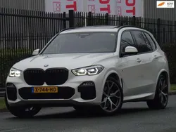 Wit Gebruikt 2020 BMW X5 Executive SUV | € 59.999