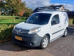 Wit Gebruikt 2016 Renault Kangoo Komfort MPV | € 3.750 (Eerlijke prijs)
