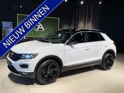 Wit Gebruikt 2018 VW T-Roc Sport SUV | € 20.950 (Eerlijke prijs)
