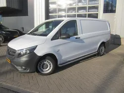 Wit Gebruikt 2019 Mercedes Vito MPV | € 15.450 (Eerlijke prijs)