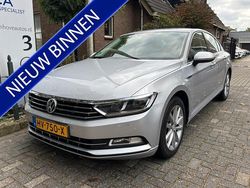 Grijs Gebruikt 2016 VW Passat Comfortline Sedan | € 14.900 (Eerlijke prijs)